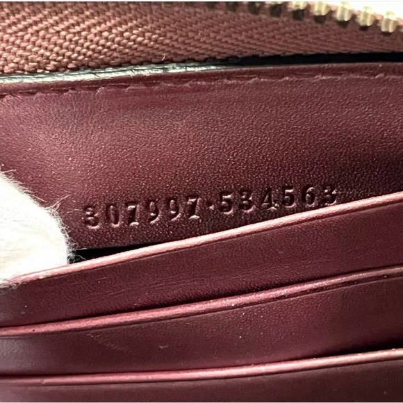 EUC, Gucci Guccissima Micro GG Patent Leather Long Wallet With Box - Picture 7 of 13